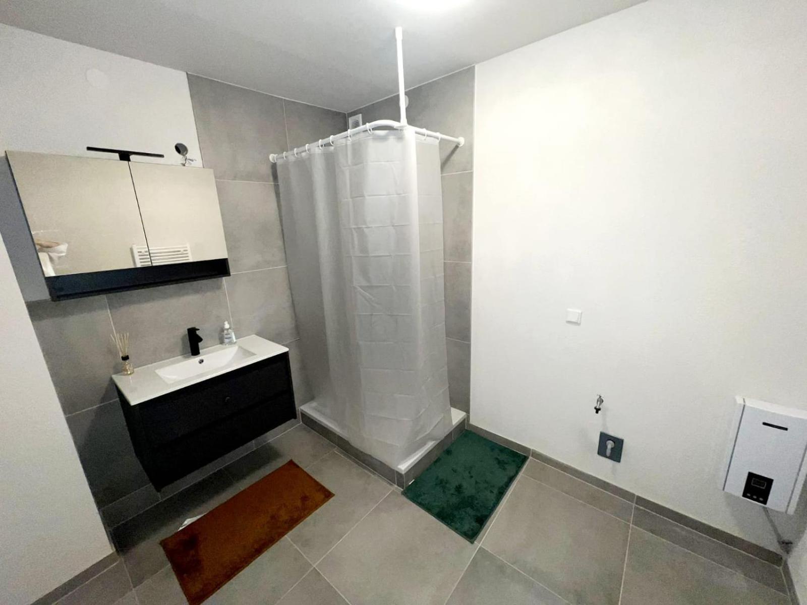 Relax Wohnung Bickenbach Bickenbach  Buitenkant foto